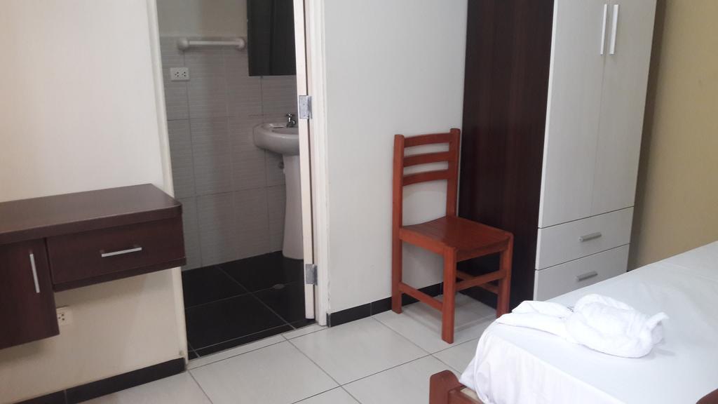 Boton De Oro Hotel Tambopata Dış mekan fotoğraf